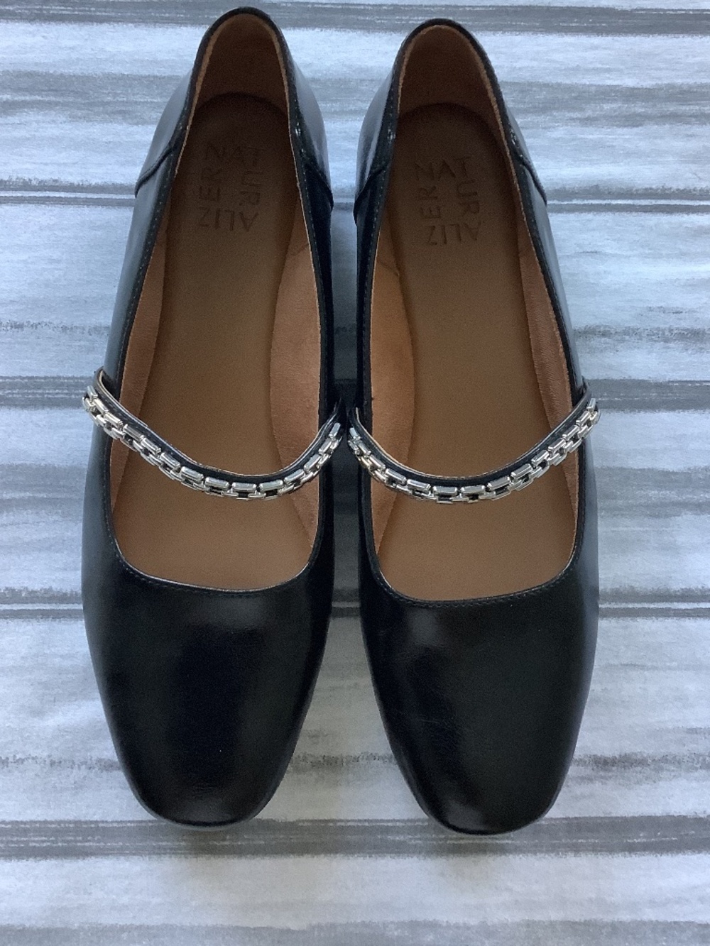 Naturalizer Women Loafers Black 9M, Genuine Leather